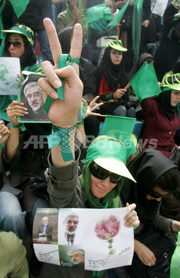 イラン大統領選、アフマディネジャド氏とムサビ氏の一騎打ちか 写真12枚 ファッション ニュースならMODE PRESS powered by