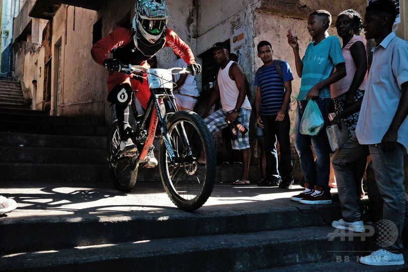 リオの貧困地区がマウンテンバイクのサーキットに