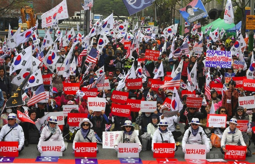 朴前大統領に懲役24年 収賄などで有罪判決