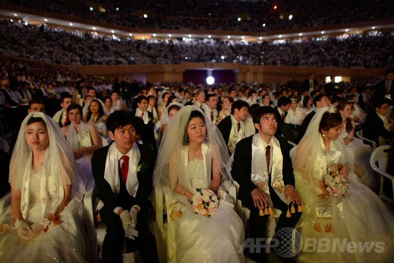 2500組が合同結婚式、韓国・統一教会