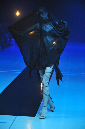 alice auaa アリスアウアア 拘束具風 コルセット ビスチェ ベスト