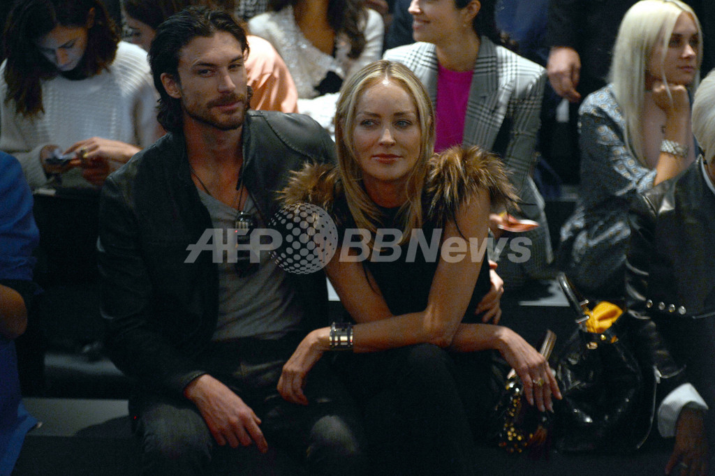 ＜13年春夏ミラノコレクション＞フェンディ