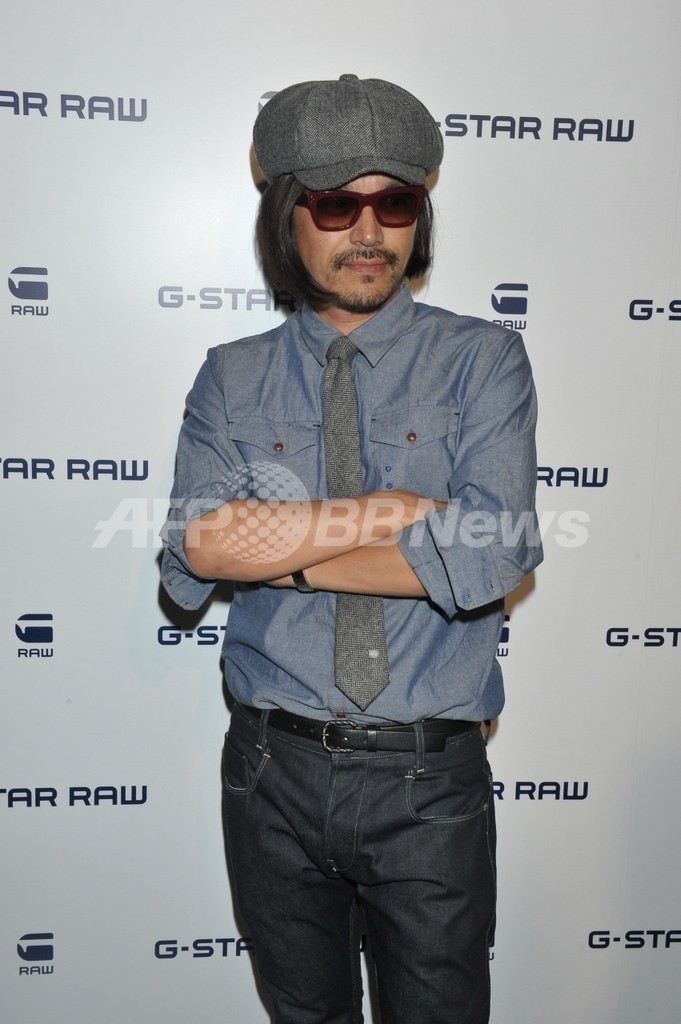 「G-STAR RAW×TOMOKI SUKEZANE」発売、都内でパーティも