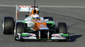 フォーミュラワン（F1、F1世界選手権）ヘレス合同テストは7日、ヘレス・レーストラック（Jerez Racetrack）で初日を迎え、2007年シーズンの年間王者でロータス（Lotus F1 Team）のキミ・ライコネン（Kimi Raikkonen）がトップタイムを記録した。

テスト走行で2番手となるベストラップ1分19秒772（101周）を記録したフォースインディア（Force India）のポール・ディ・レスタ（Paul di Resta、2012年2月7日撮影）。(c)AFP/CRISTINA QUICLER&lt;a href=&quot;http://www.afpbb.com/article/sports/motor-sports/f-one/2856079/8425202&quot;&gt;&lt;b&gt;＜記事本文へ戻る＞&lt;/b&gt;&lt;/a&gt;