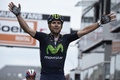 自転車ロードレース、第101回リエージュ～バストーニュ～リエージュ。優勝を喜ぶモビスター・チームのアレハンドロ・バルベルデ（2015年4月26日撮影）。(c)AFP/ERIC EFEFERBERG