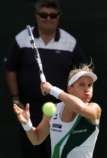 バンマー マカロバ降し2回戦進出