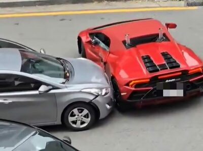 4000万円高級外車に突っ込み、全損か…運転ミスの韓国車ドライバーは青ざめている？