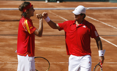 スペイン ダブルスを制し準決勝進出に王手