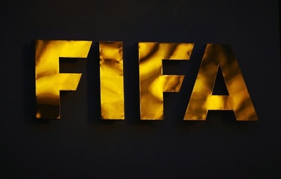 FIFA、26年W杯の招致プロセスを一時停止 汚職問題受け