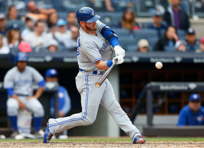 ドナルドソンが年俸25億5000万円でブルージェイズ残留決定、米報道