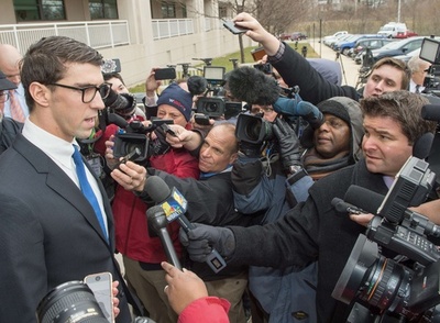 フェルプスは保護観察処分に