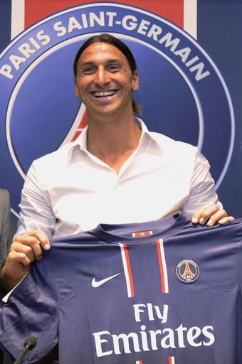 パリ・サンジェルマン、イブラヒモビッチ獲得を正式発表