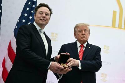 マスク氏、ウクライナ利用の米衛星サービスの通信速度制限に米政府関与と示唆