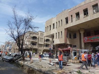 イラクで52人死亡、イラク戦争開戦から10年を前に攻撃相次ぐ