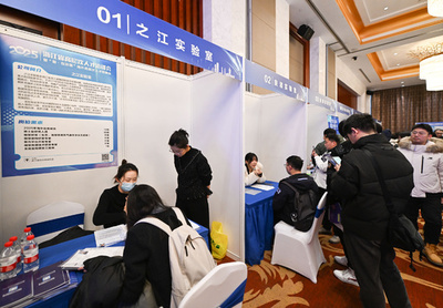 都市の「注目」争いの裏にある人材争奪戦