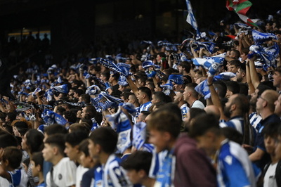 ソシエダのサポーターが死亡 試合開始前に急病で倒れ搬送