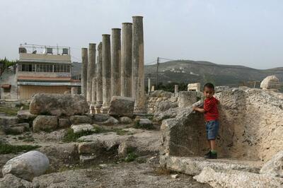 イスラエル、ヨルダン川西岸で古代遺跡近くの土地収用