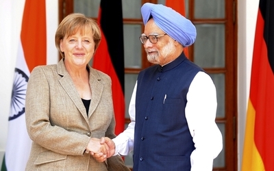 ドイツ首相搭乗機をイランが「足止め」、インド到着遅れる 独印首脳会談