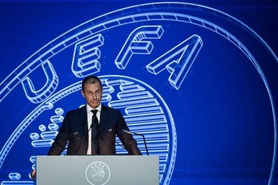 UEFA、チェフェリン会長を再任 27年まで