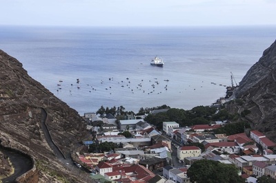 買い物は至難の業、供給不足のセントヘレナ島