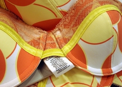 ブラに隠した紙幣に命救われた女性、ブラジル