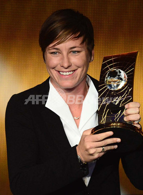 国際ニュース：AFPBB News米国代表ワンバックが女子バロンドール初受賞