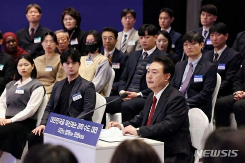 大田で16日に開かれた「国民とともにする民生討論会」で発言するユン大統領(c)NEWSIS