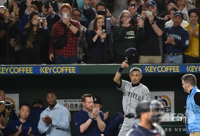 イチローが現役引退、大リーグで数々の金字塔