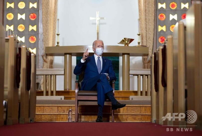 バイデン氏、銃撃受けた黒人男性と電話 家族とも面会