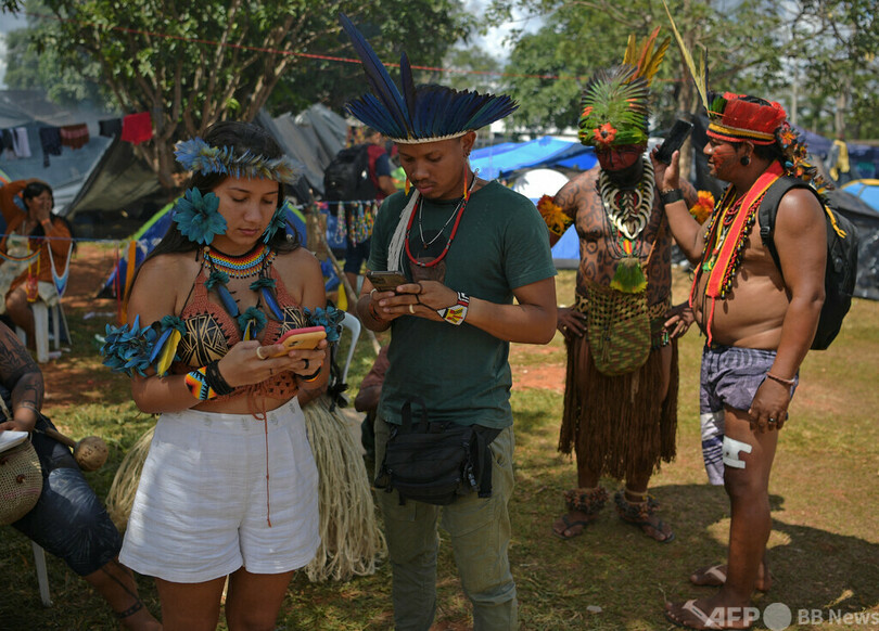 ブラジル先住民インフルエンサー
