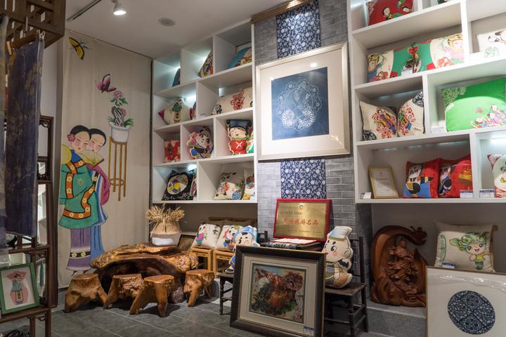 綿竹年画　中国絵画 中国四川省の綿竹年画 無形文化遺産の革新が農村を活性化 写真4