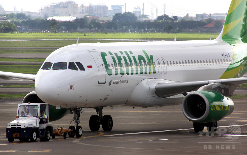 ろれつが回らない機内アナウンスでパイロット解雇、インドネシア格安航空 ろれつが回らない機内アナウンスでパイロット解雇、インドネシア格安航空