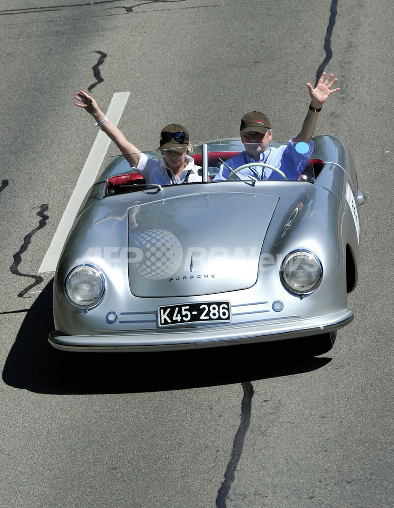 自動車誕生125周年、クラシックカーでパレード ドイツ 写真12枚