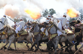 モロッコの首都ラバト（Rabat）で、伝統の騎馬戦術を再現する祭り「ファンタジア（Fantasia）」が開催された。写真は馬に乗る参加者（2009年7月9日撮影）。(c)AFP/FADEL
