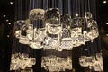 展示された作品「花の三重鏡」（2023年8月17日撮影）。(c)Xinhua News