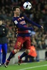 サッカースペイン国王杯5回戦第1戦、FCバルセロナ対RCDエスパニョール。ボールをコントロールするFCバルセロナのリオネル・メッシ（2016年1月6日撮影）。(c)AFP/PAU BARRENA