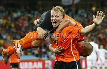 オランダが準々決勝進出、スロバキアに勝利 W杯 写真21枚 国際ニュース