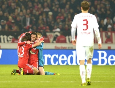 バイエルン逆転勝利、リーグ無敗記録をさらに伸ばす