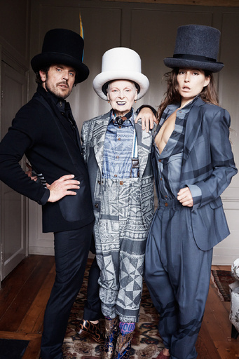 「ヴィヴィアン・ウエストウッド」NYで写真展、豪華ゲストも祝福