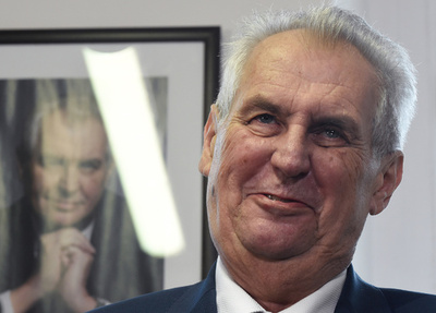 チェコ大統領 「EUは臆病者」、米のエルサレム首都認定問題で