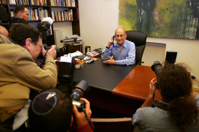 オルメルト首相、「5年以内に包括和平協定を」 - イスラエル