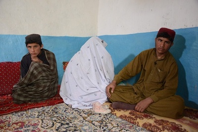 「すぐに天国に行ける」 自爆犯になったアフガン少年の旅路