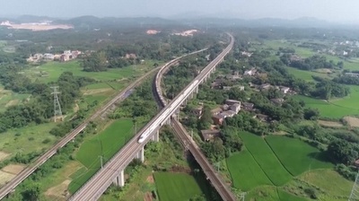 中国の国慶節大型連休 鉄道利用者数延べ1億超