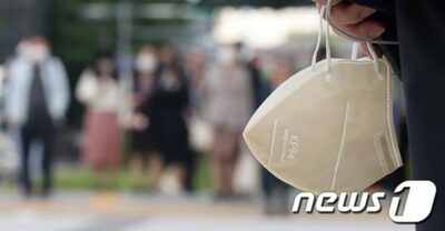 まもなく消える韓国のマスク着用義務…「需要急減」製造・販売業者に緊張
