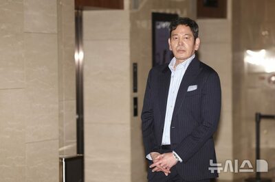 韓国スターバックス「タンクデー」波紋拡大、新世界・鄭溶鎮会長が直接謝罪へ