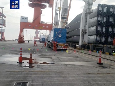 上海港 蓄電設備の輸出新ルート開通