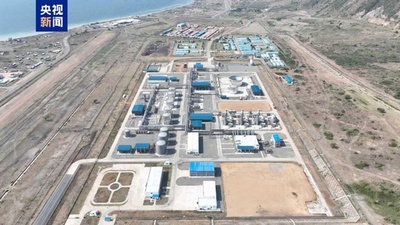 中国が建設を請け負ったウガンダ初の商業油田が完工