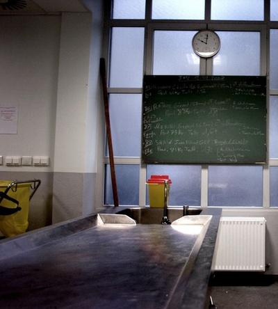 解剖直前に覚醒した男性、「再び」死亡 インド・ムンバイ