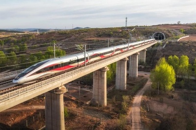 北京-瀋陽高速鉄道 時速350キロ時代に突入