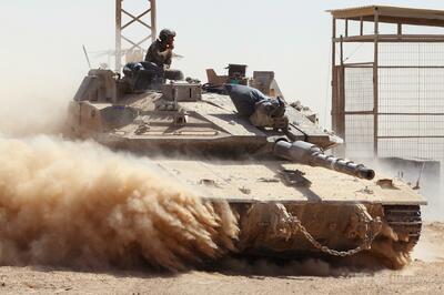 ハマス、ガザのイスラエル軍駐屯地を大規模襲撃「極めて異例」